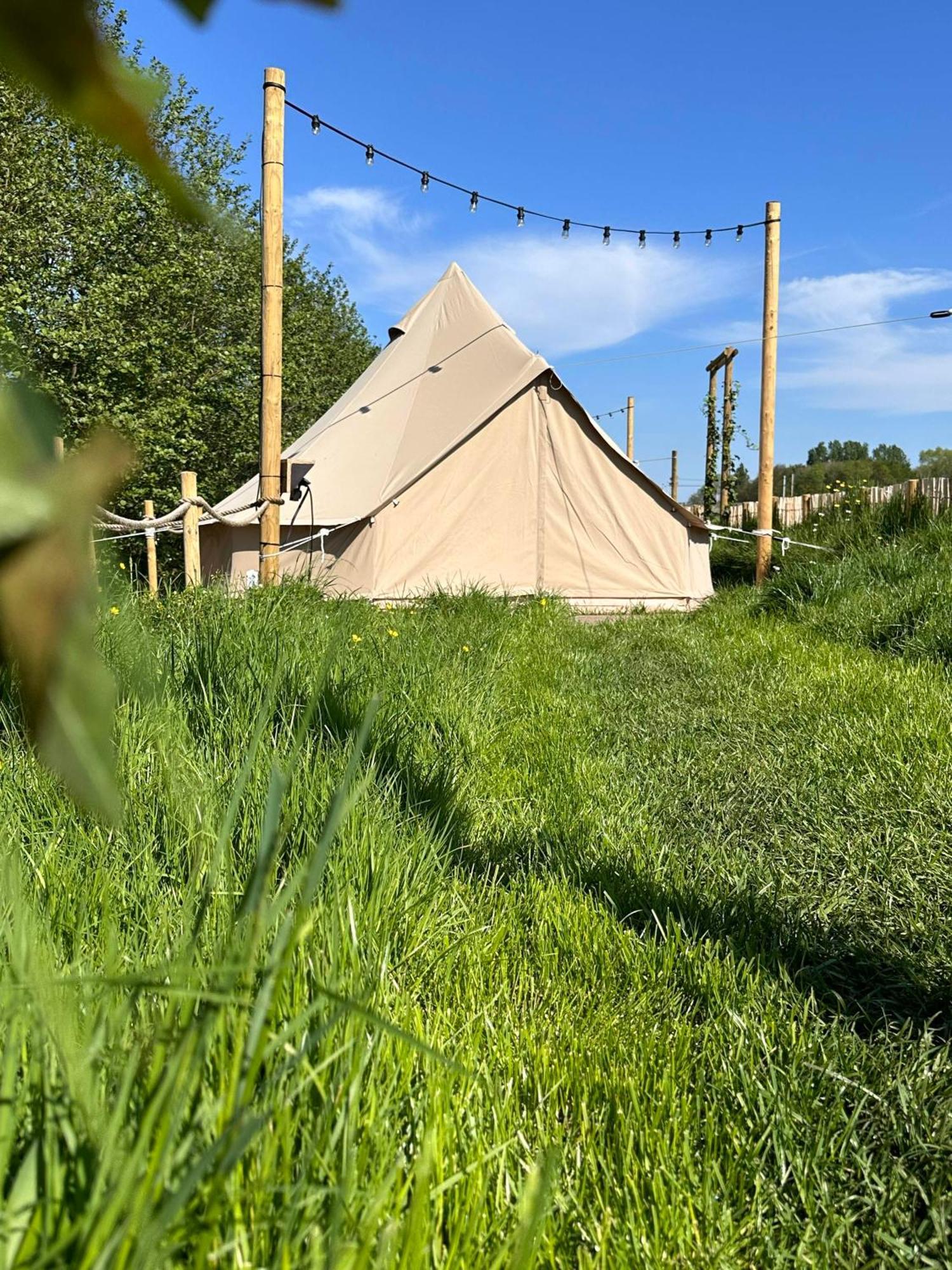 Bell Tent Warmond Ngoại thất bức ảnh